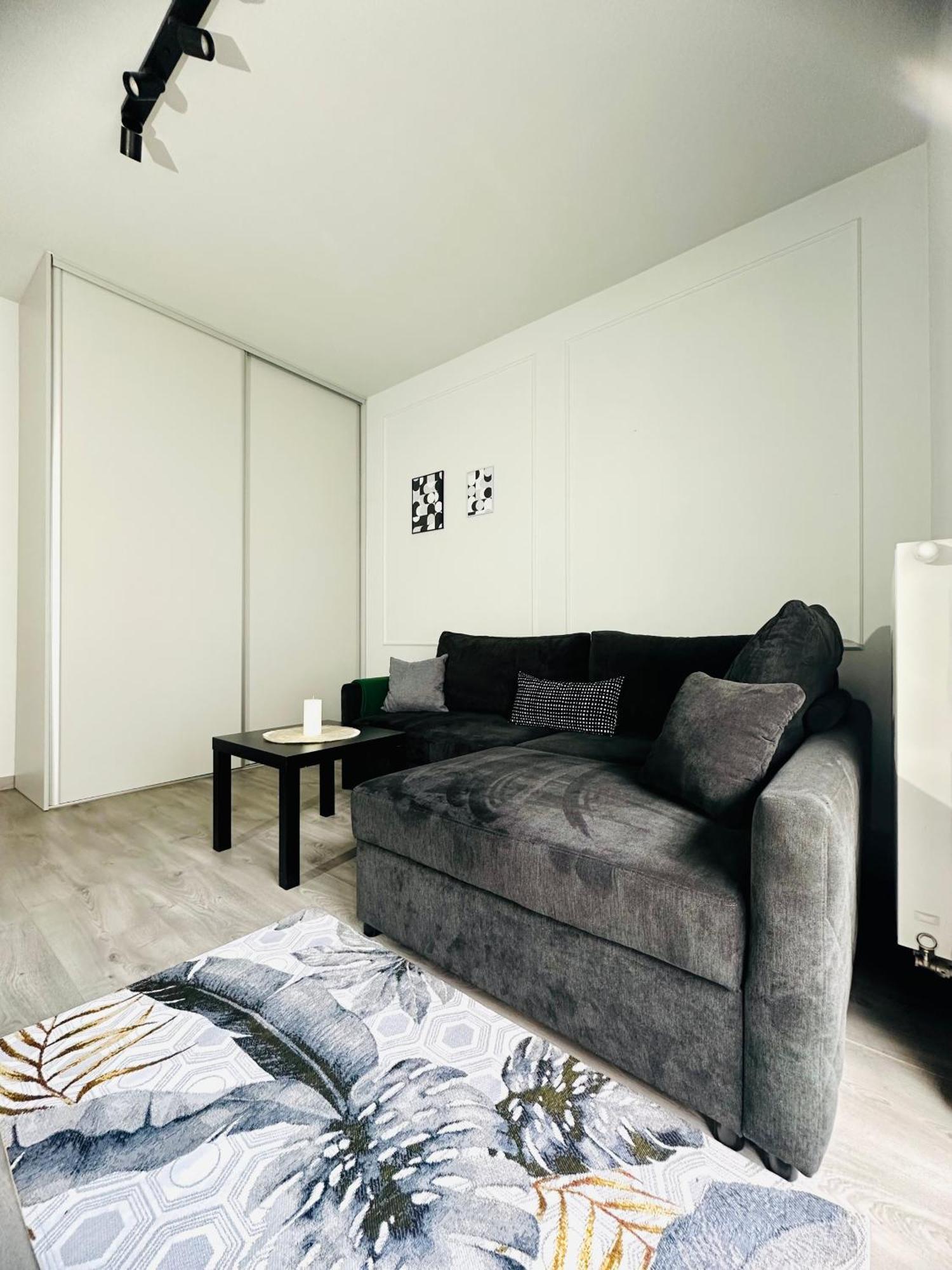 Male Garbary 8 Apartment Poznan Exterior photo