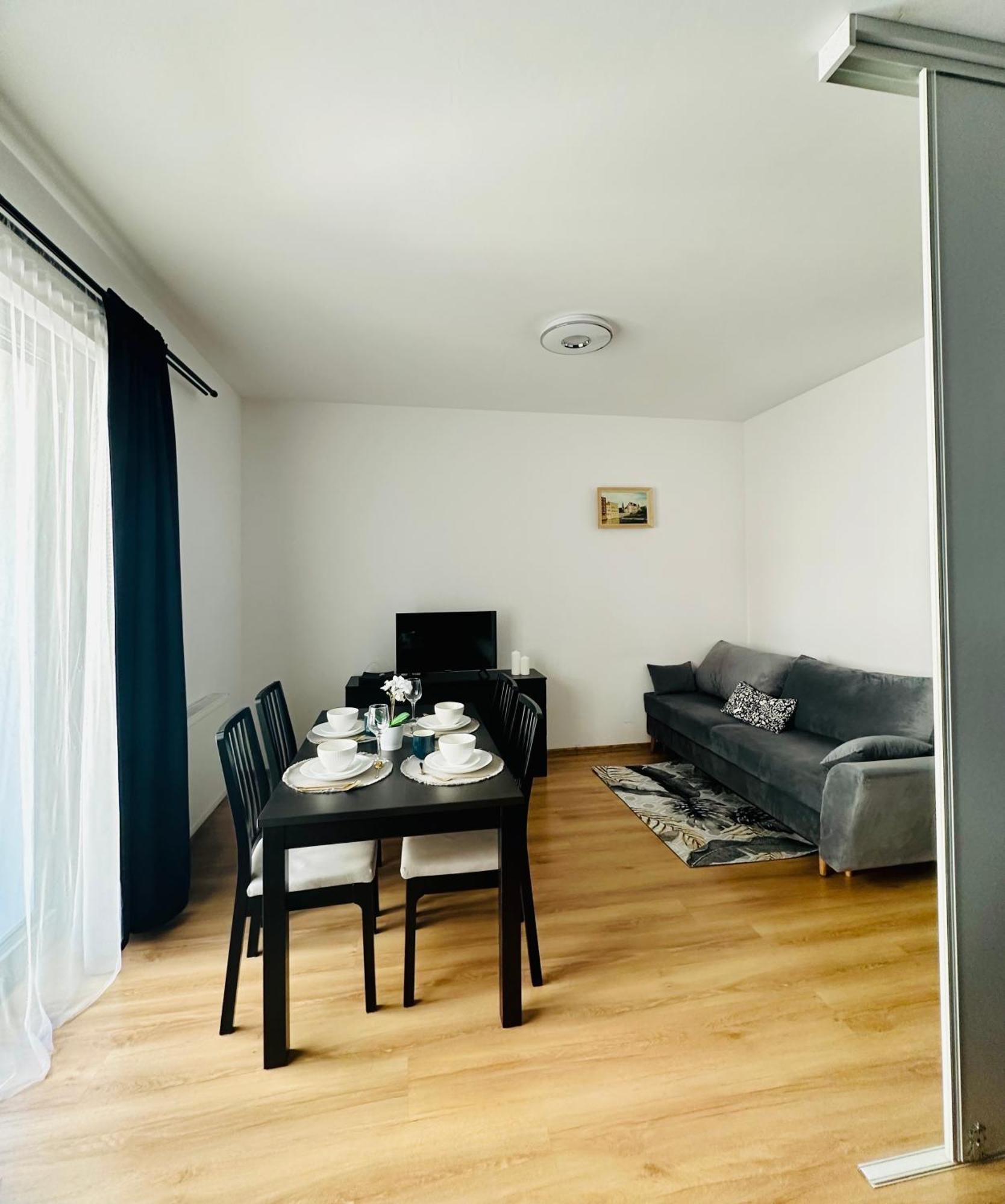 Male Garbary 8 Apartment Poznan Exterior photo
